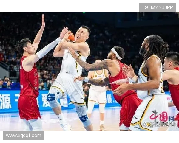 卢表示赛季前十五场是学习阶段球队需掌握正确比赛方式